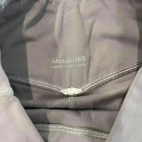 Fabletics Trinity Motion365 High Waisted Activewear Leggings Womens Small Purple - Picture 4 of 8